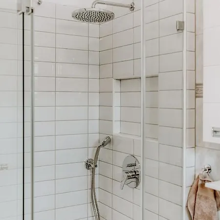 Gasthuis Kek Vendeghaz Family