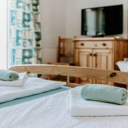 招待所 Kek Vendeghaz Family 3*